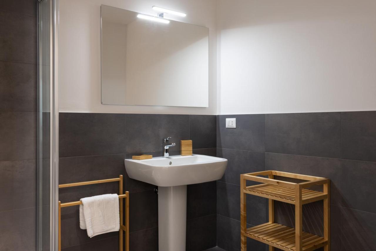 Urban House Carducci - Studios Торино Екстериор снимка